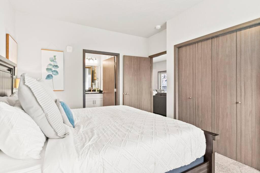 Spacious New 2 Bed 2 Bath Apt By Downtown Spokane Extérieur photo